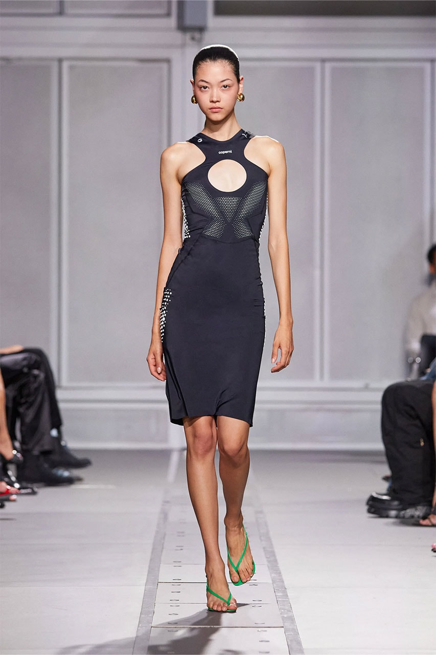 Coperni, Spring/Summer 2024, Paris Fashion Week, Walkman, Swipe Bag, Naomi Campbell, First Look