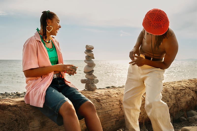 Hinge Drops 6 Do's and Dont's of First Date Phone Etiquette