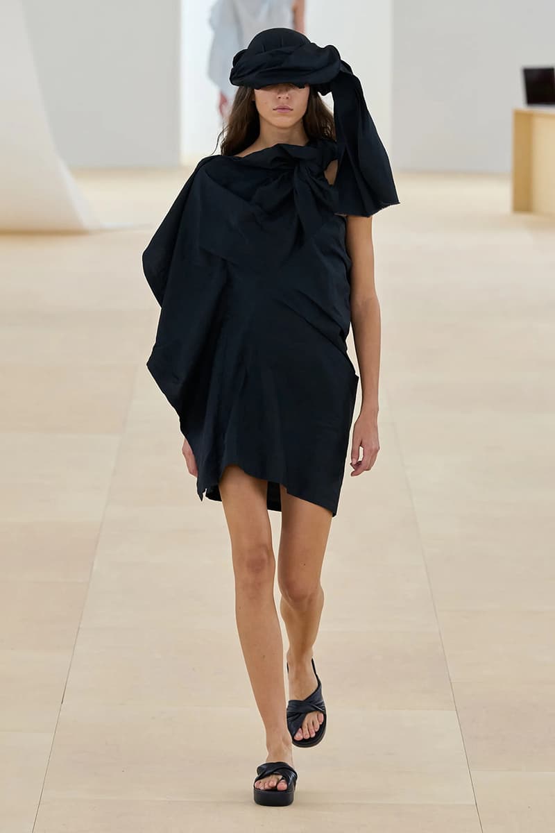 issey miyake spring summer 2024 paris fashion week 