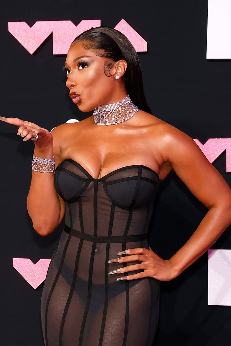 Megan Thee Stallion Snake-Print Nails MTV VMAS Manicure Nail Art Trends