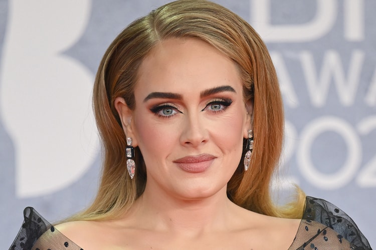 We're Saying "Helloooo" to Adele’s XXL "Tuxedo Nails"
