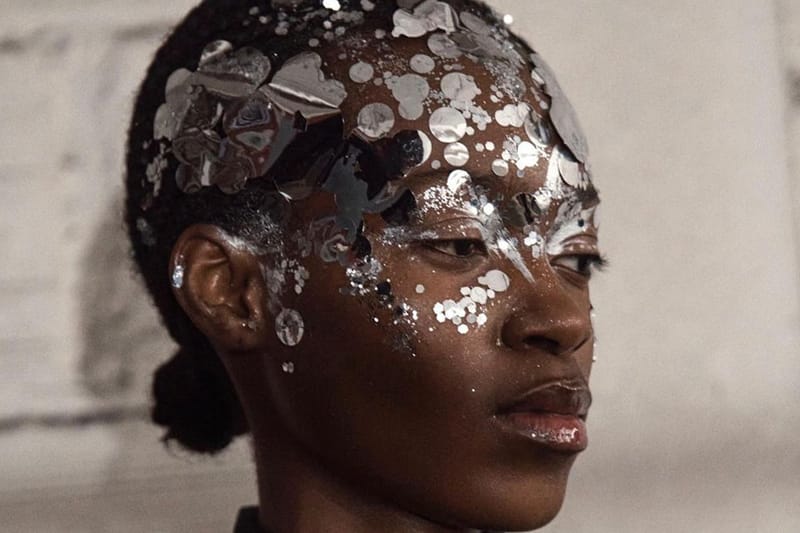 From "Alien Superstar" Glam to Witchy-Poo Lips, These Are Top 5 Beauty Trends From Paris Fashion Week