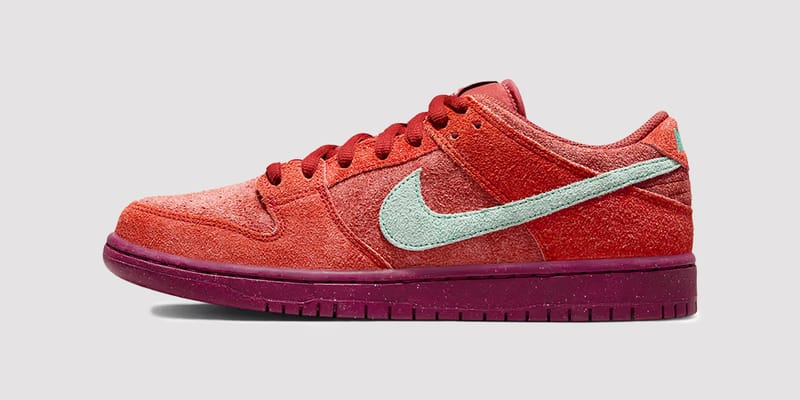 red suede nike sb