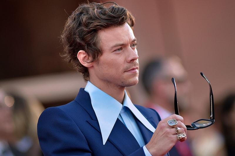 Harry Styles Haircut Hairstyle TikTok U2 Concert Las Vegas Photos