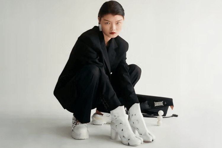 Here’s What Tabi Shoe You Should Be Wearing, According to Your Zodiac Sign