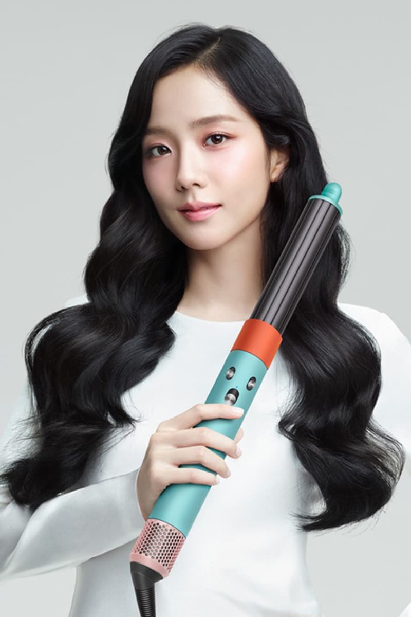 jisoo blackpink dyson hair red tool curling 