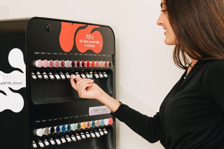 You Can Get a $10 USD Manicure From This Robot