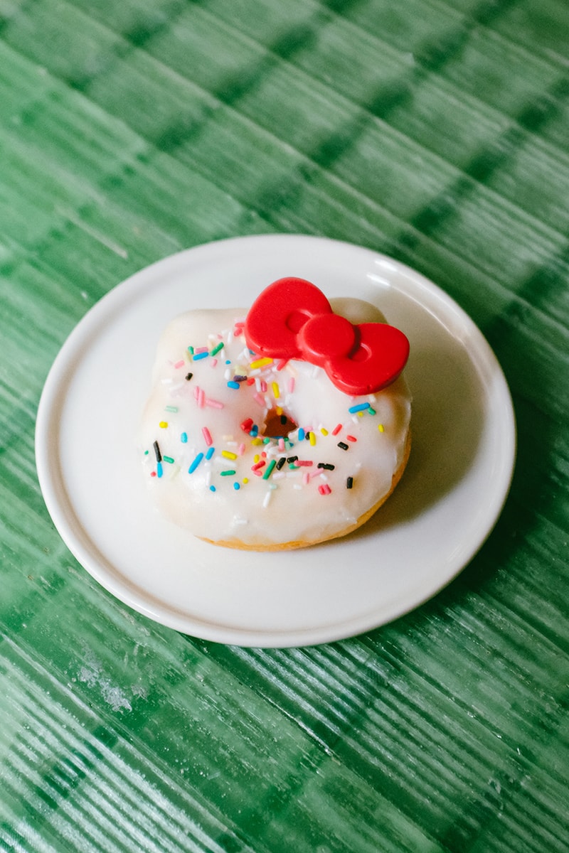 gcds hello kitty japanese bakery bakes cakes bread