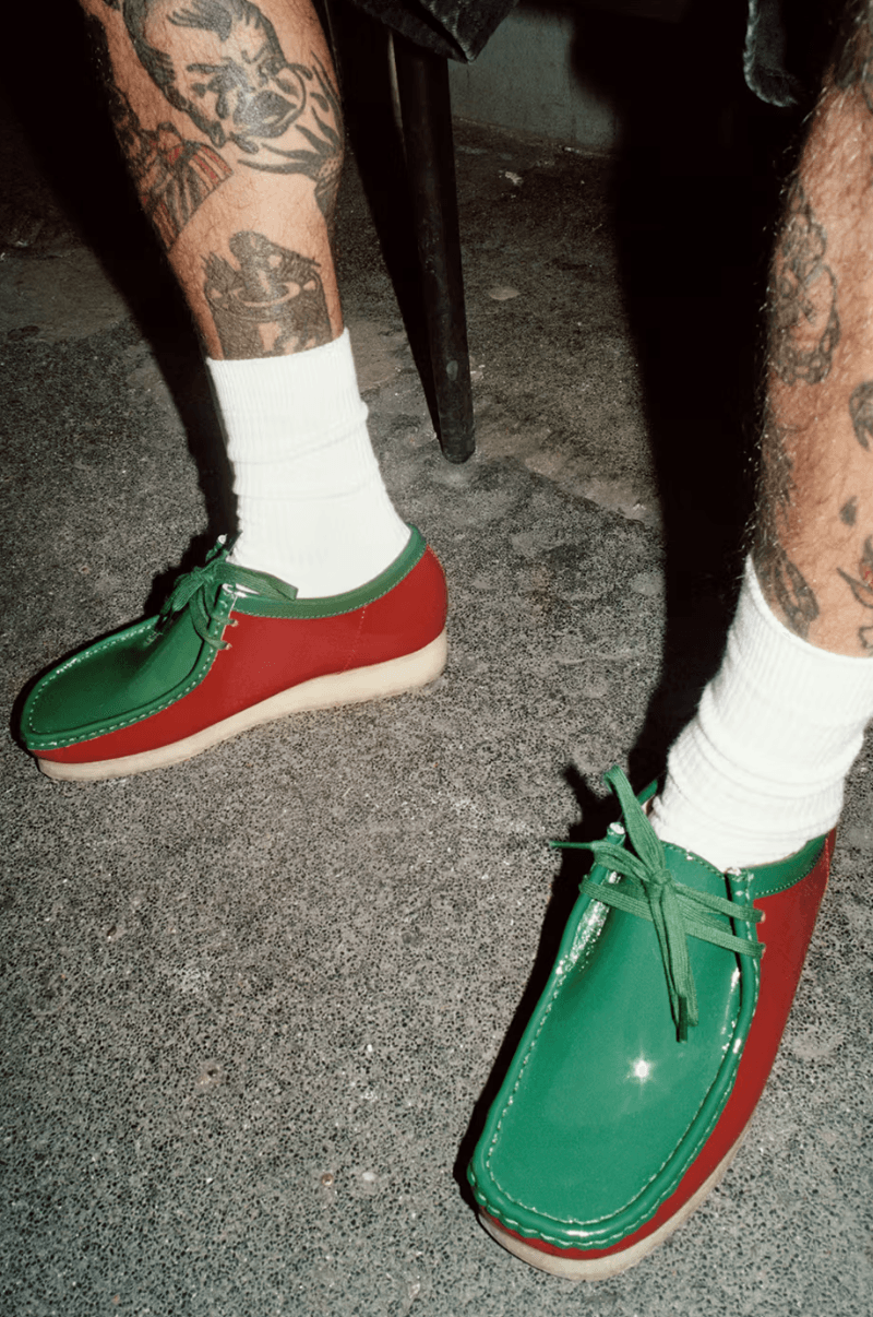 supreme clarks wallabee patent leather beige red green black shoes