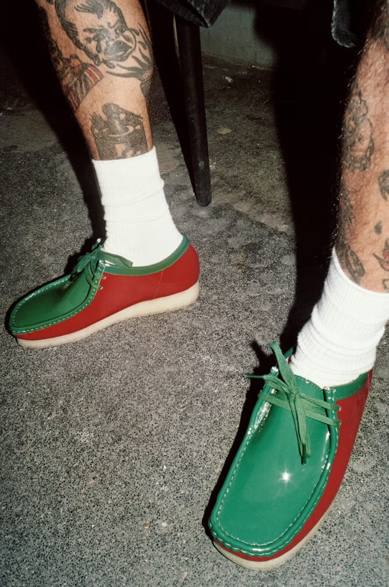 supreme clarks wallabee patent leather beige red green black shoes