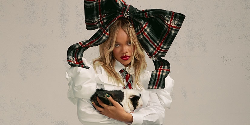 Rihanna Membocorkan Rahasia Masa Sekolahnya Rihanna Membocorkan Rahasia Masa Sekolahnya