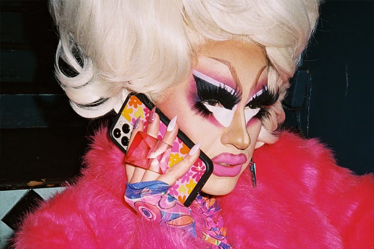 Tinder and Grindr Are Down — And the Girls Are Scrambling