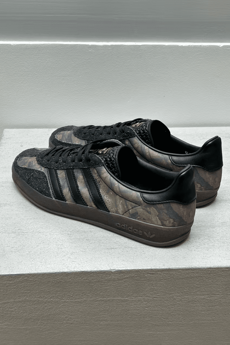 metalwood studio golf adidas gazelle sneakers brown black 