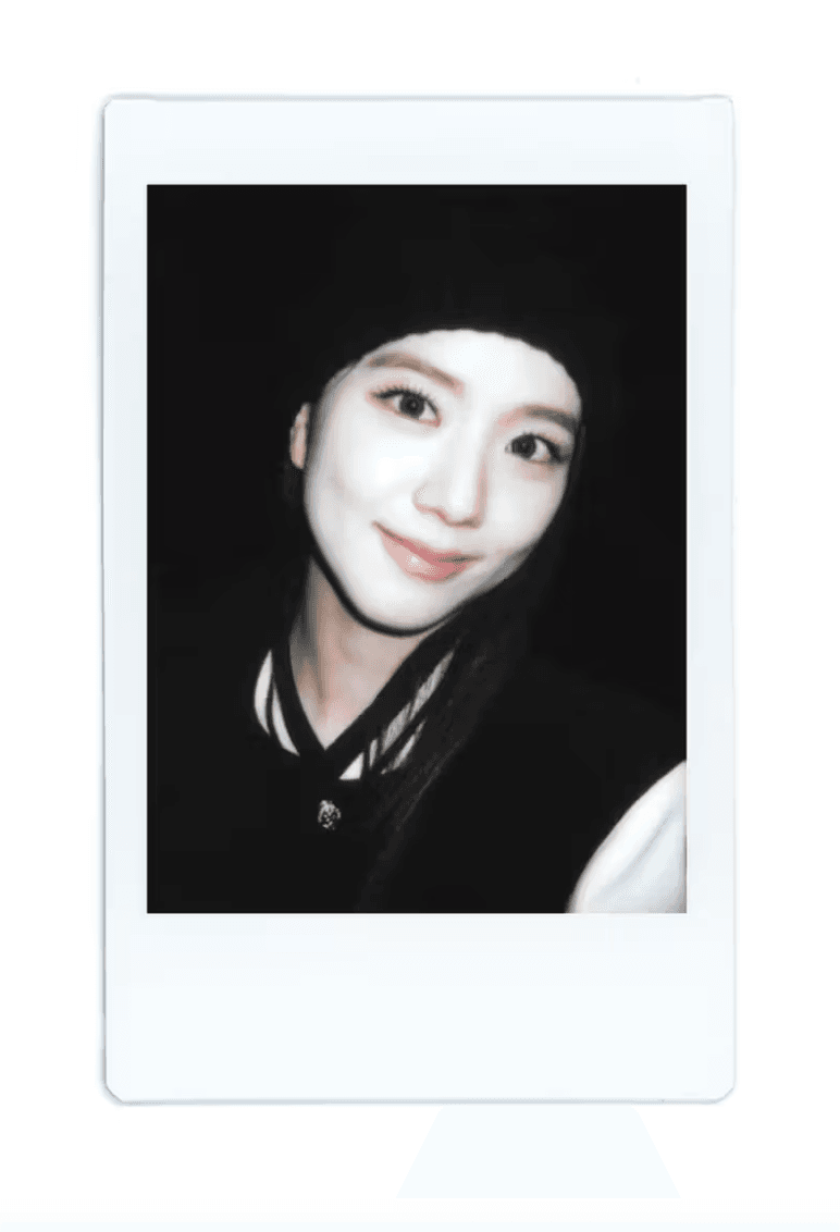 Vincenzo Dimino, Polaroid, New York fashion week, ss25, Rihanna, Jisoo, Tommy Hilfiger, Bella Hadid