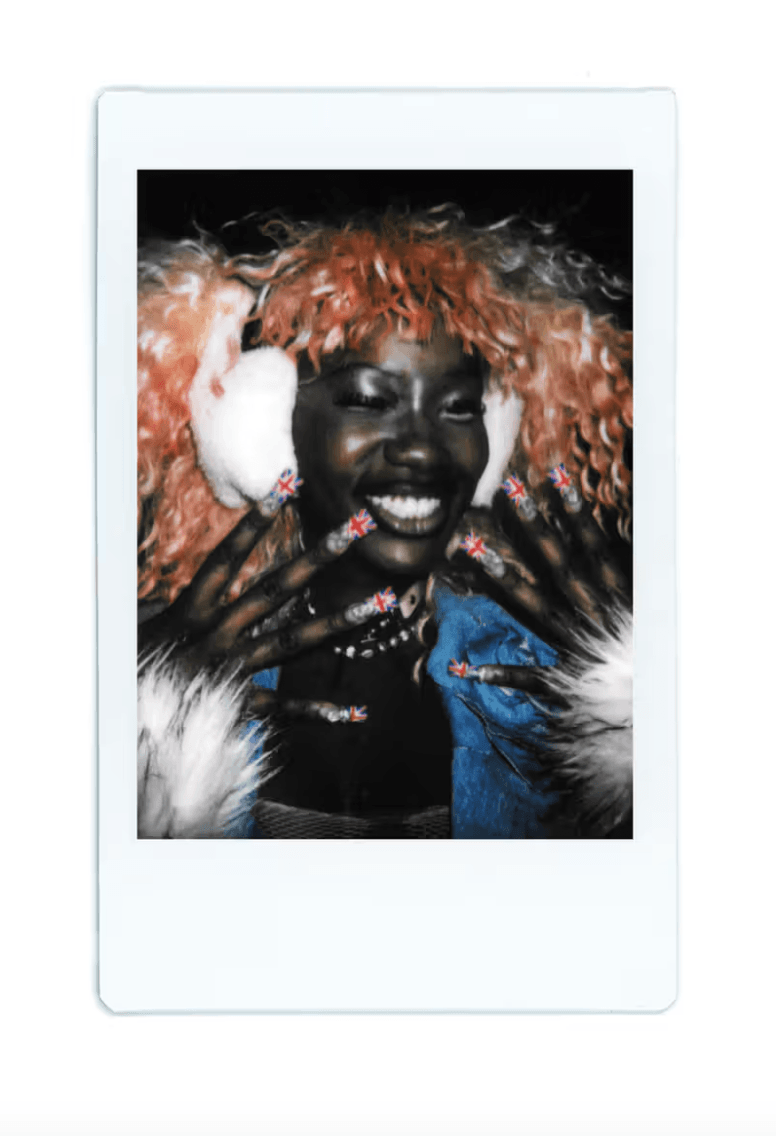 Vincenzo Dimino, Polaroid, New York fashion week, ss25, Rihanna, Jisoo, Tommy Hilfiger, Bella Hadid