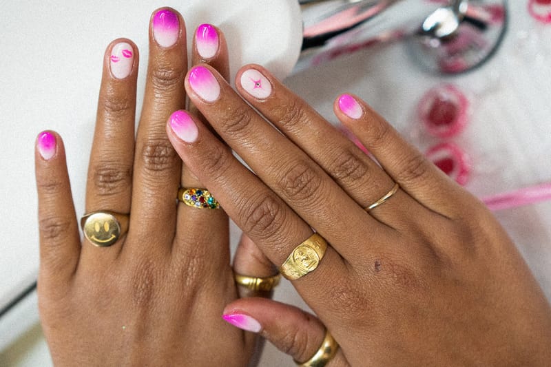 Tinder Announces "Nailing Dating" Pop-Up for Singles