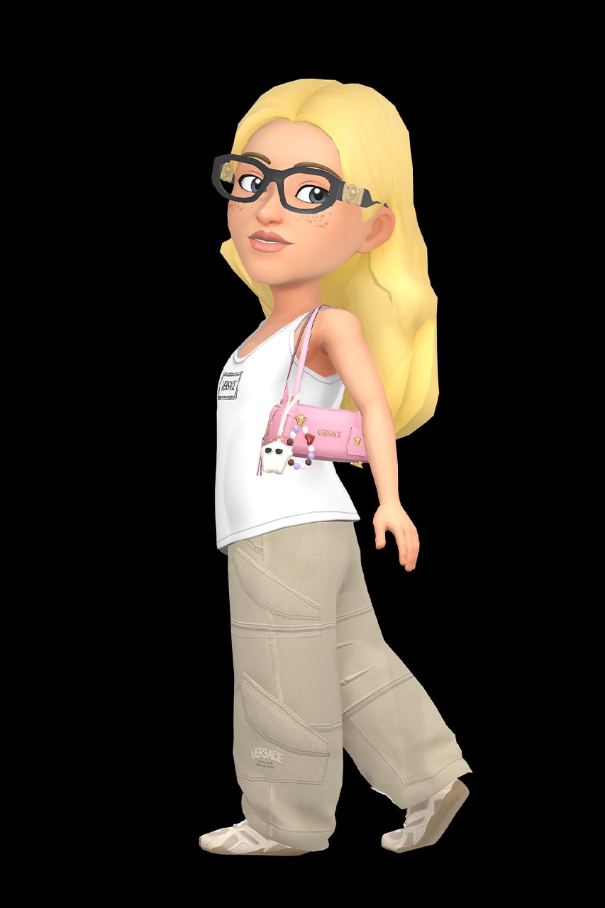 Tag, Versace, Snapchat, Zepeto,