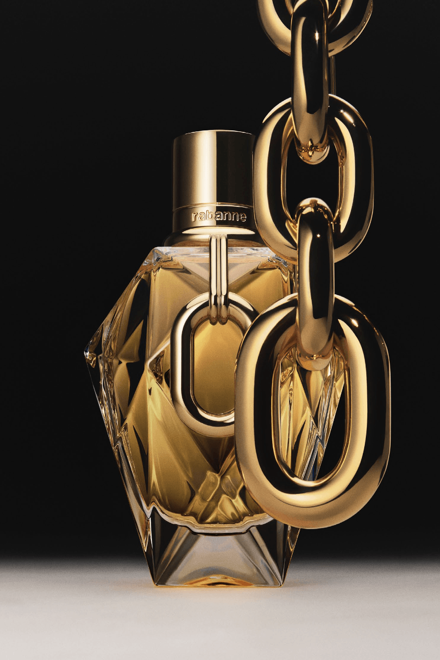 Gigi Hadid, Rabanne,