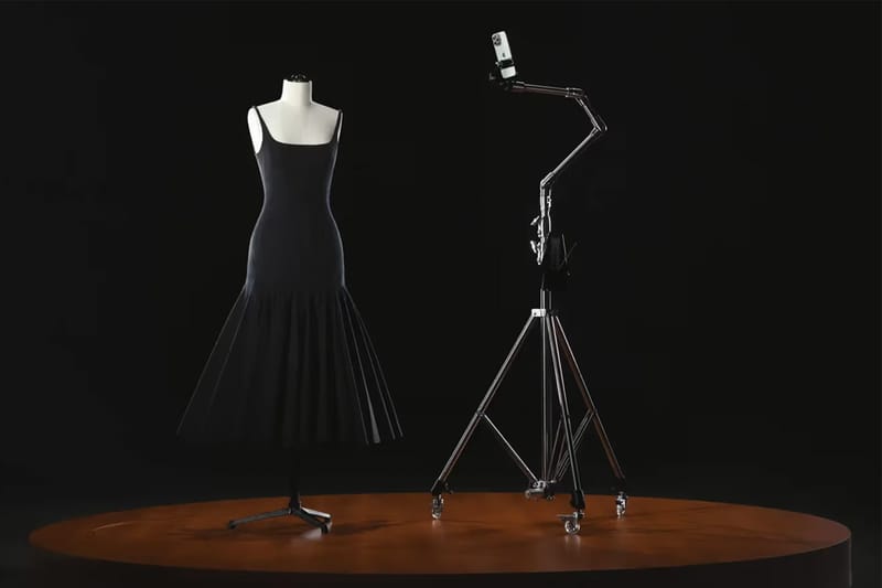 Jacquemus Is Ditching Cameras for iPhones This Spring