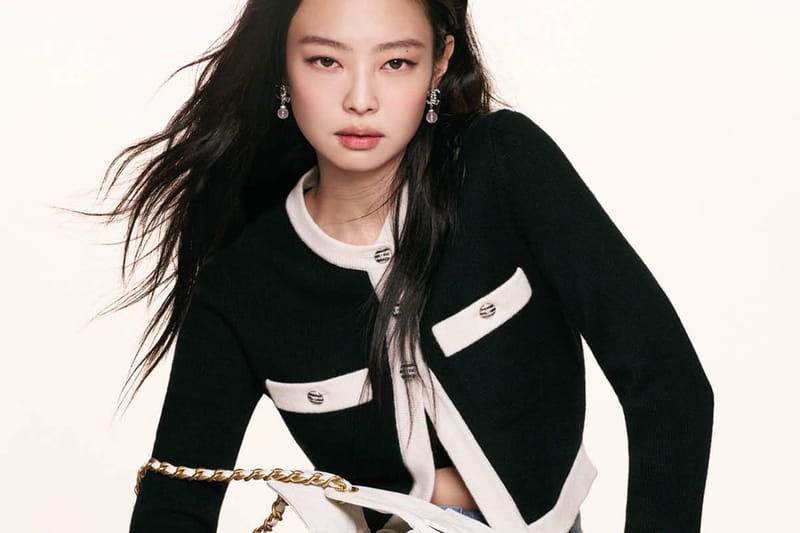 Jennie Joins Dua Lipa in Celebrating CHANEL's New 25 Handbag