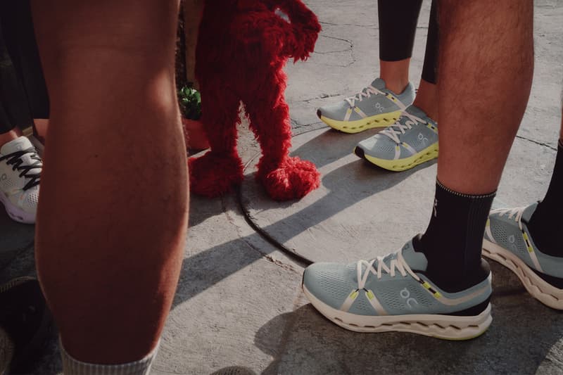 On Running, Elmo, Sesame Street, SOFT WINS, Cloudsurfer 2, Running, Sneakers, Footwear 