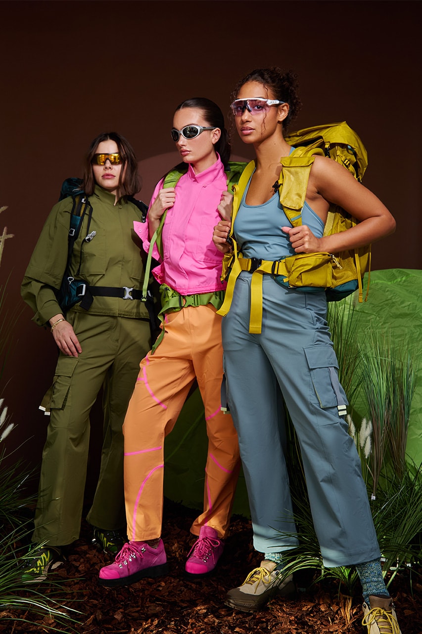 SENIQ, outdoorfashion, hikingstyle, womenswear, activewear, trailfashion, adventuregear, spring2025, newcollection, stylishcomfort,