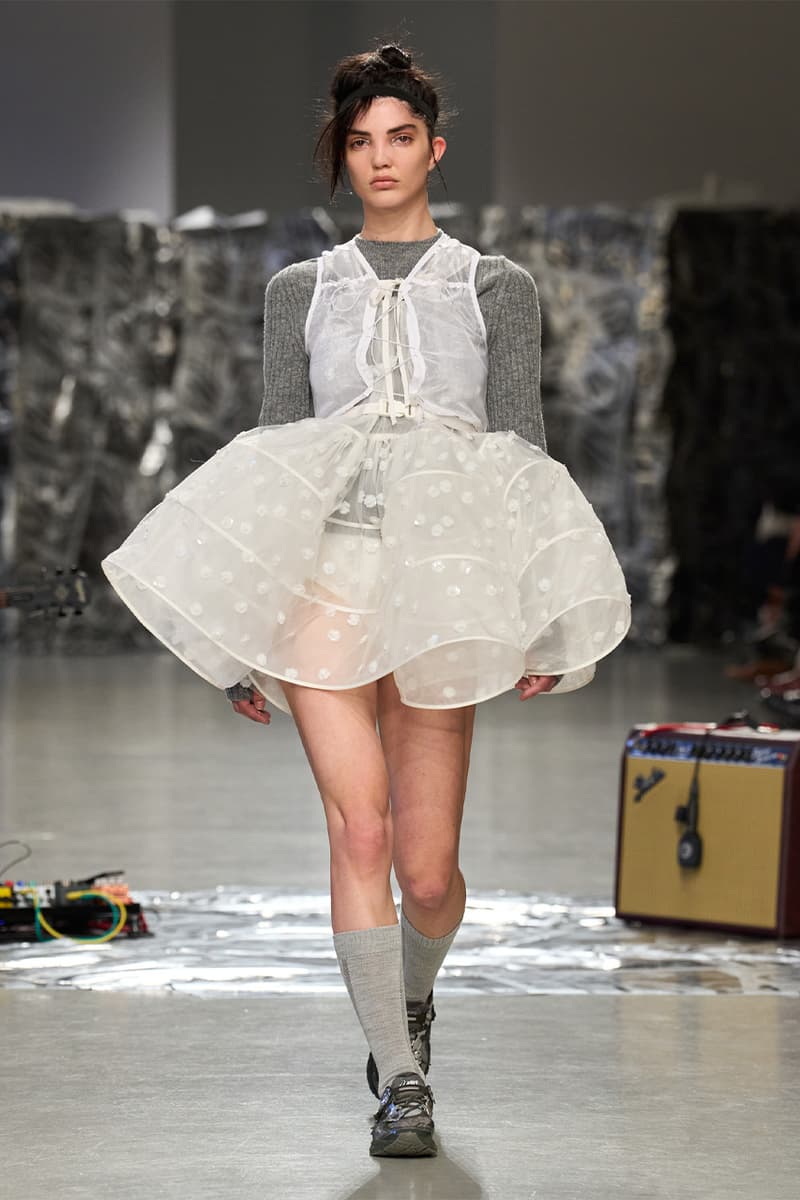 Cecilie Bahnsen, Paris Fashion Week, Runway, Show, , Flowers, Pink, White, Black, Asics, The North Face, shoes