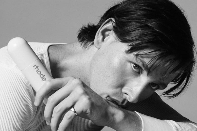 Harris Dickinson Teams up With Rhode for Its Glazing Mist Launch