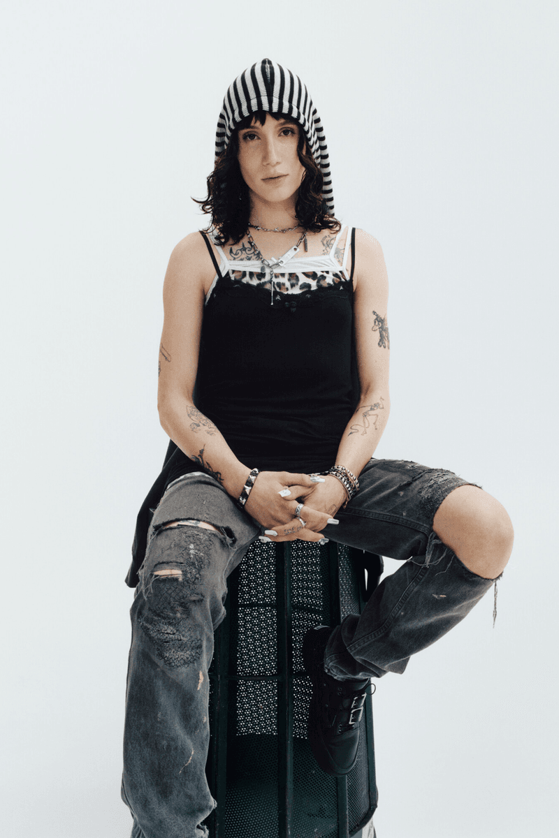 vans new future campaign collection skateboarding surfing skateboarders surfers surf skate skateboard skating cocona hariki efron danzig tania cruz karina rozunko interview footwear sneakers athletes interviews feature features spotlight female