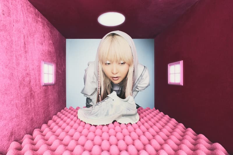 salomon, xt whisper sneaker, seoul, cheri, girl, tights, pink shoes, baseball jerseys