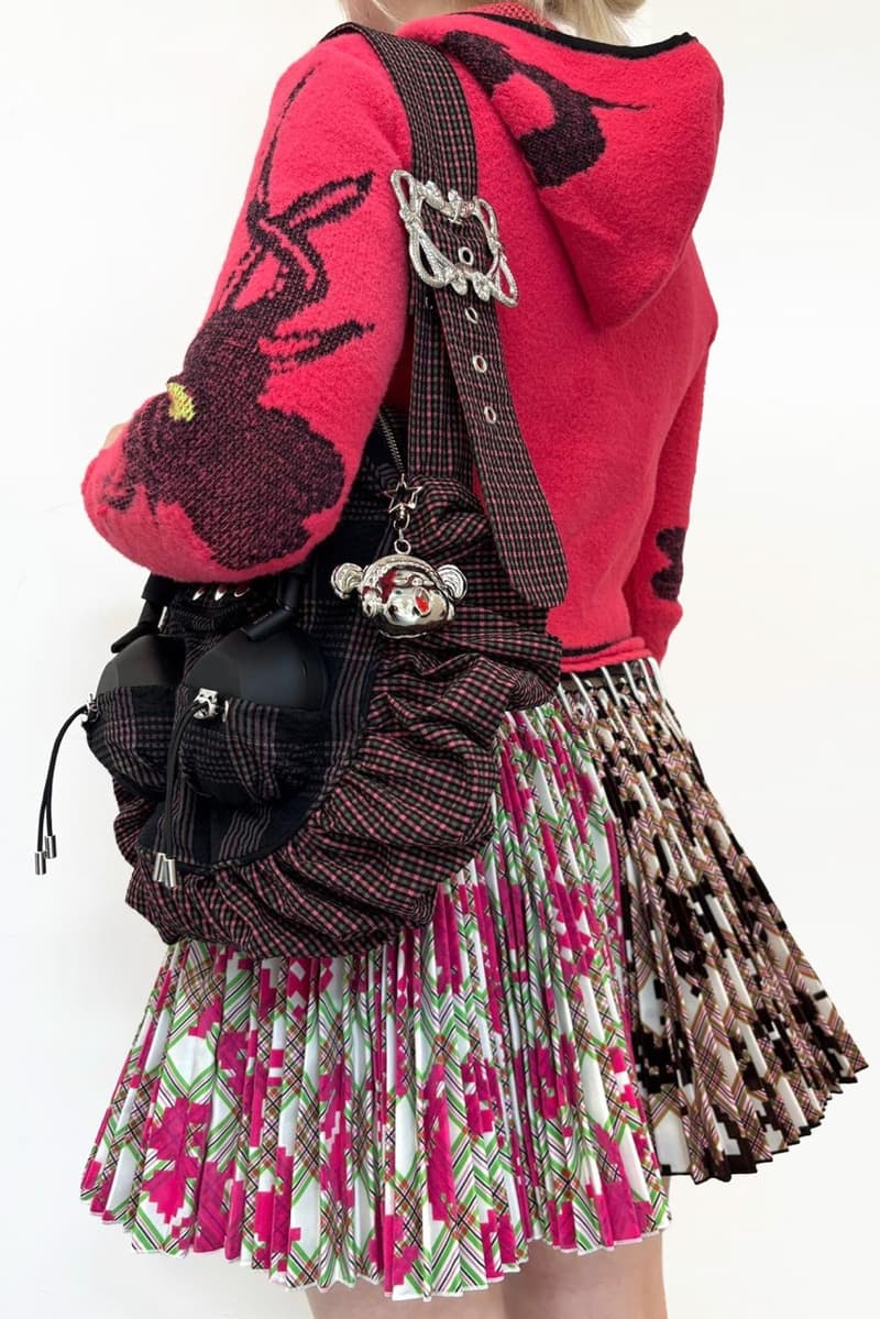 chopova lowena, sony headphones, alto bag, girl, pins, charms