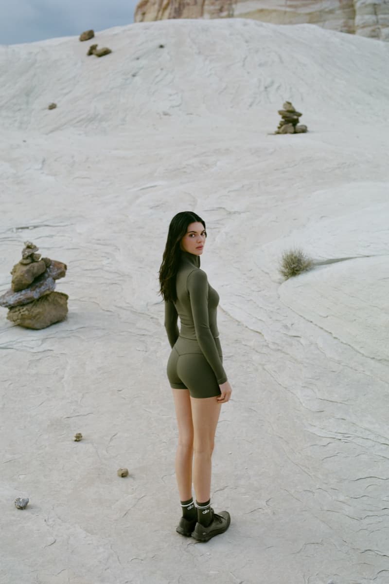 kendall jenner, alo, sports bra, bike shorts, horse, yoga, exercise, model, body