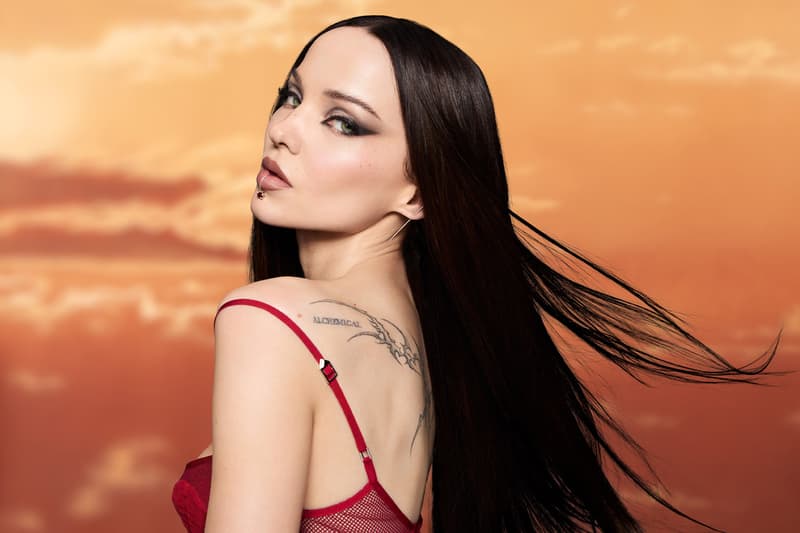 Urban Decay, Dove Cameron, Naked Shaped Multi-Tasking Eyeshadow Palette, Makeup