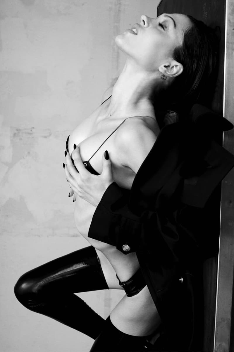 amelia gray, latex, underwear, model, bralette