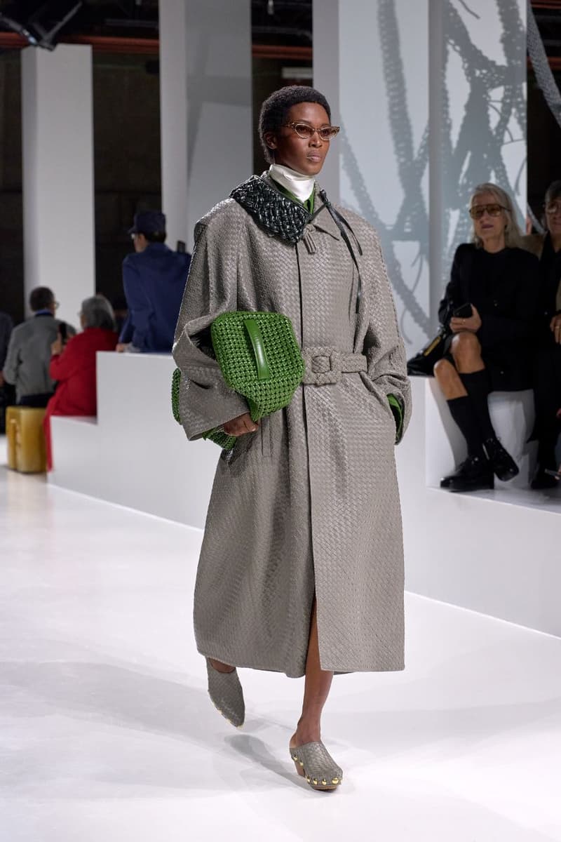 Bottega Veneta, Louise Trotter, Debut, SS26, Milan Fashion Week, Zadie Smith, Julianne Moore, Luxury Bags