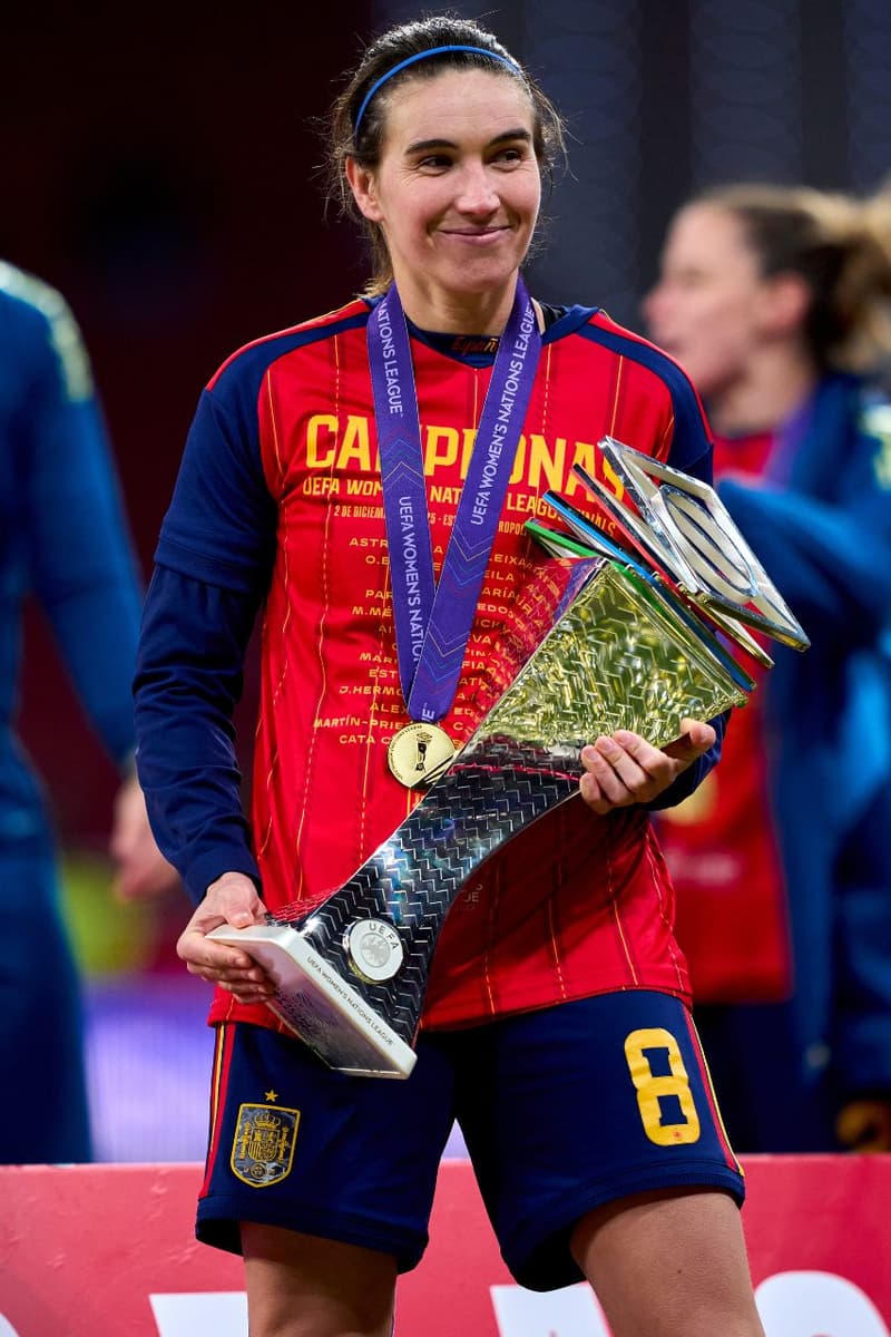 Davina Perrin, Michelle Agyemang, Sydney McLaughlin-Levrone, Mariona Caldentey, Lionesses, Women Athletes