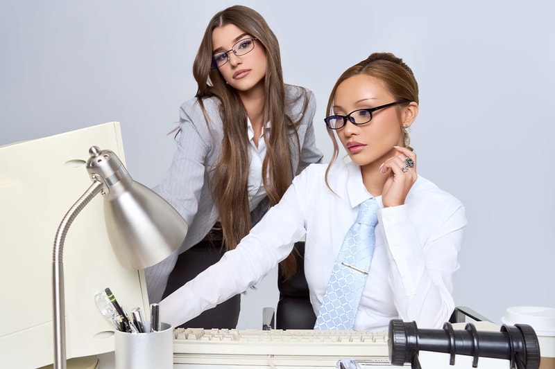 SACHEU Beauty Lip Liner STAY-N Launch