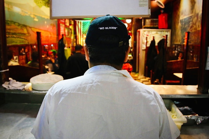 Rowing Blazers Berkolaborasi dengan Pizza Spot Legendaris, John's of Bleecker Street
