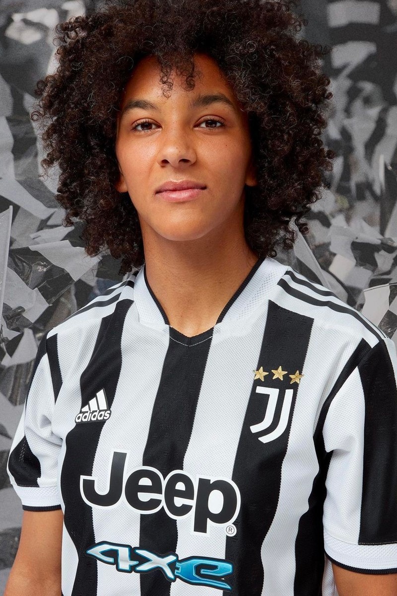 Juventus Merayakan 10 Tahun Stadion Kandang dengan Jersey 2021/22 Bersama adidas