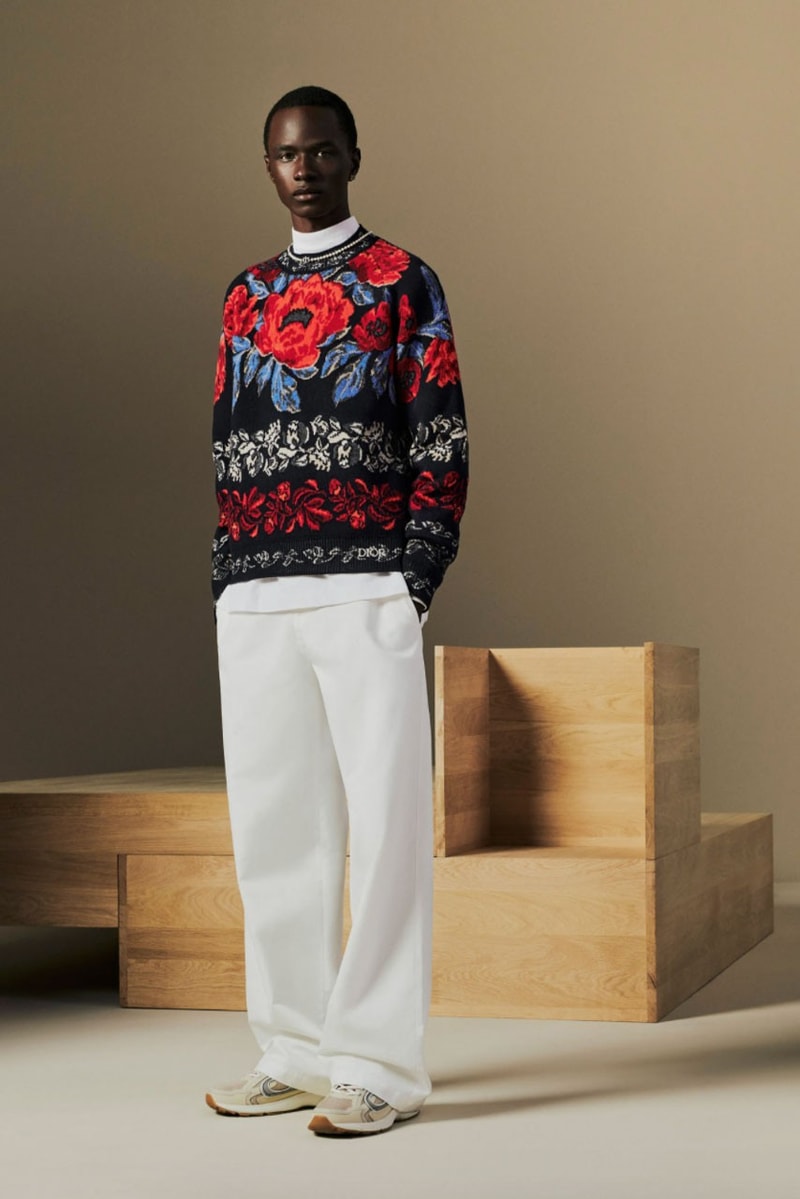 Kim Jones Menampilkan Koleksi Dior Men's Resort 2022