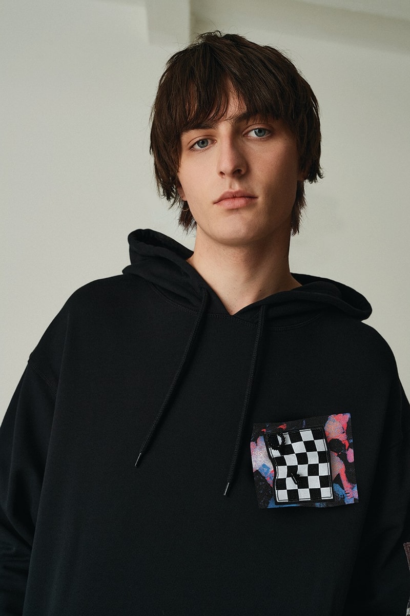 Koleksi Terbaru Raf Simons x Fred Perry Menampilkan London era 80an