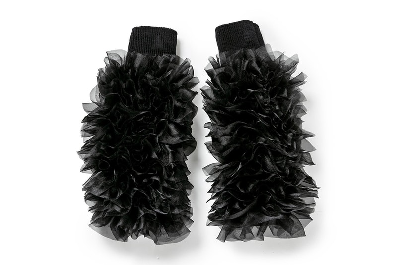sacai dan TOMO KOIZUMI Berkolaborasi dalam Capsule Collection Ruffle