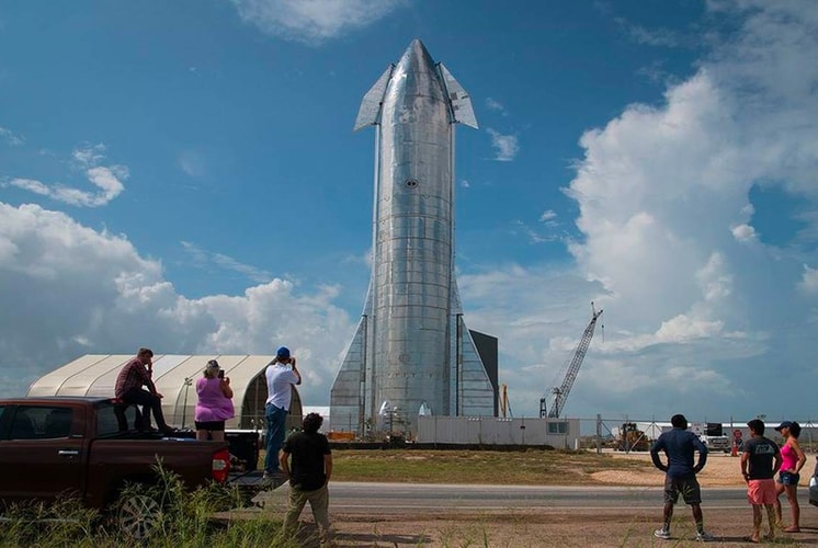 SpaceX Sukses Menerbangkan Prototype Starship Terbarunya