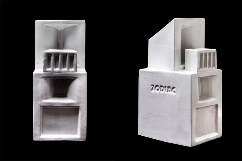 Zodiac Merilis Incense Holder Berbentuk Sound System