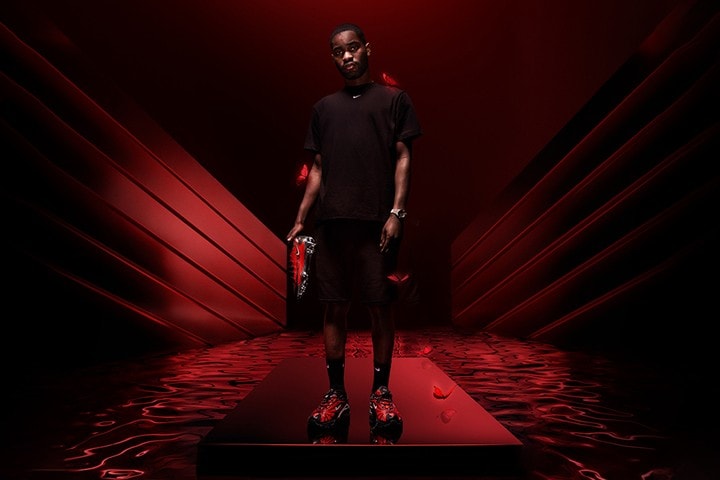 Official Look dari Skepta Nike SK Phantom Football Boot dan Air Max Tailwind V "Bloody Chrome"