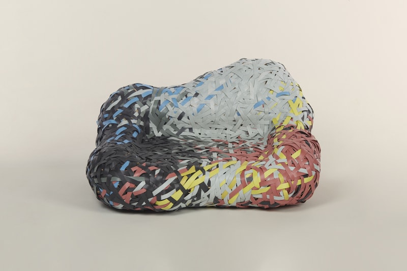 Space Available Mengeluarkan 'Meditation Chair' yang Terbuat dari Plastic Waste