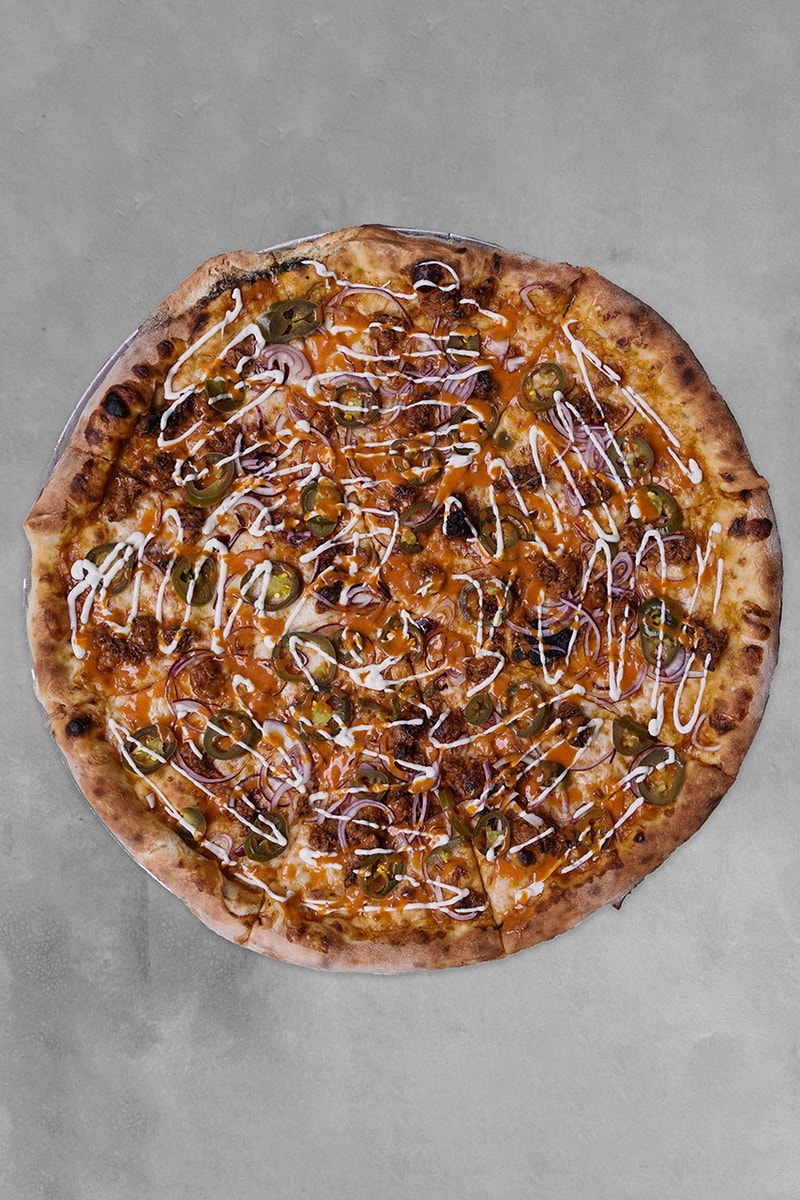 the-buffalo-dan-sliced-pizzeria-hadirkan-dua-menu-fusion-eksklusif-secara-terbatas