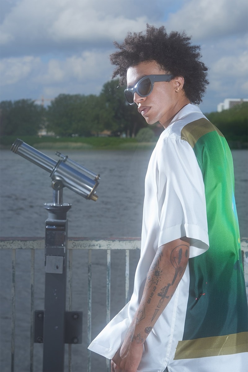 dries-van-noten-debut-koleksi-menswear-spring-summer-2022