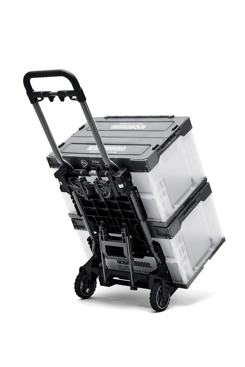 NEIGHBORHOOD “Outdoor Equipment” Menghadirkan Flat Cart, Folding Container, dan Matras.
