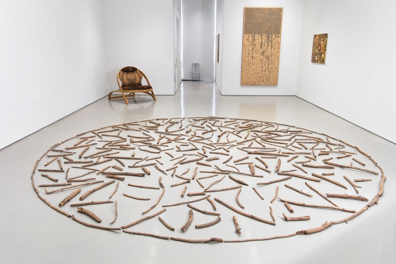 Tom Sachs, Helmut Lang dan Sejumlah Artist Menampilkan Karyanya dalam “Wood Works”